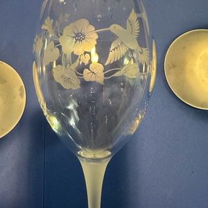 Avon Cream Drinkware Set for Elegant Dining